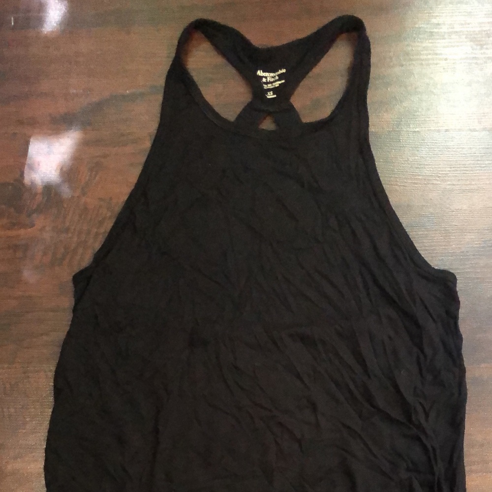 Various workout clothes, $10 each item or less. - Picture 5 of 8